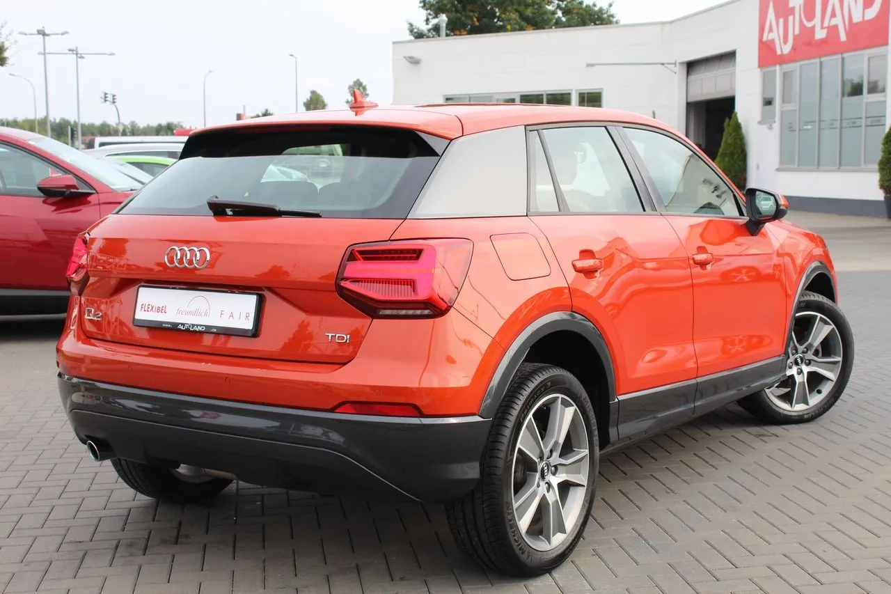 Audi Q2 1.6 TDI S-tronic Sport...  Image 4