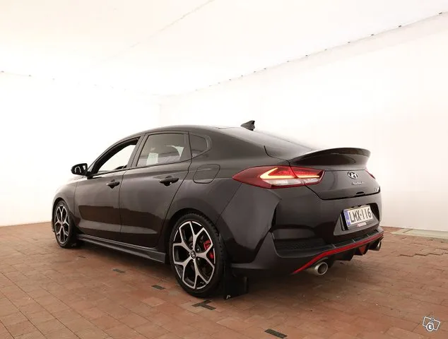 Hyundai Fastback N 2,0 T-GDI 275 hv 6MT Performance Pack - 1. omistajalta, Suomi-auto, Tehdastakuu - J. autoturva - Ilmainen kotiintoimitus Image 5