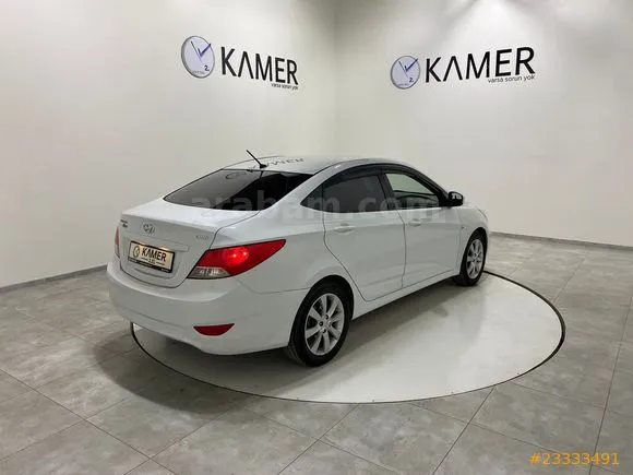 Hyundai Accent Blue 1.6 CRDI Mode Plus Image 2